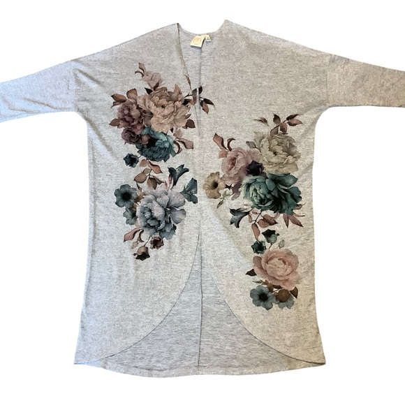 LIVE IN THE MOMENT FLORAL PRINT OPEN CARDIGAN/ 3/4 SLEEVE/ Size M - Picture 8 of 11
